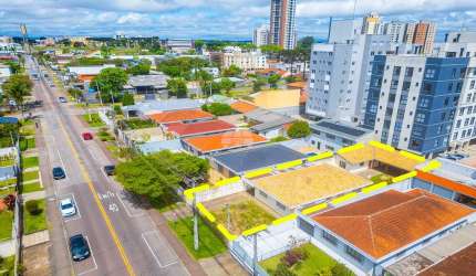 Casa com 3 quartos à venda na Rua Deputado Waldemiro Pedroso, 397, Novo Mundo, Curitiba, 500 m2 por R$ 1.130.000