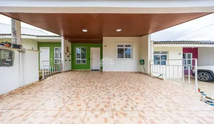 Casa com 3 quartos à venda na Rua Pelicano, 1151, Capela Velha, Araucária, 100 m2 por R$ 299.000