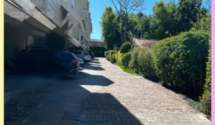 Alto Padrão, Luxo e sofisticação nesta Casa de 4 D, sendo 3 Suítes (1 Master), Mobiliada em Condomínio na Tristeza