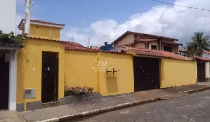 Casa com 10 quartos à venda na Rua Santa Catarina, 45, Centro, Itanhaém, 341 m2 por R$ 750.000