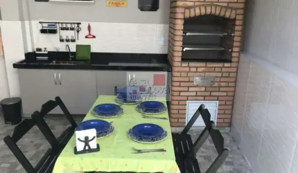 Linda casa térrea localizada na região do Vila Constança !!!