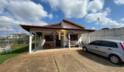 CASA À VENDA - CONDOMÍNIO TERRAS DE SÃO FRANCISCO - Salto de Pirapora/SP.
Área Construída: 150 m² /