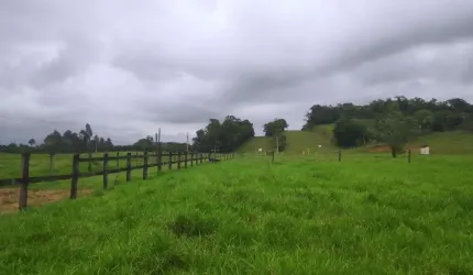 Sítio para Venda em Cachoeiras de Macacu, Papucaia