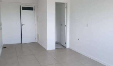 Sala Comercial para Locação em Itaboraí, Centro, 1 banheiro