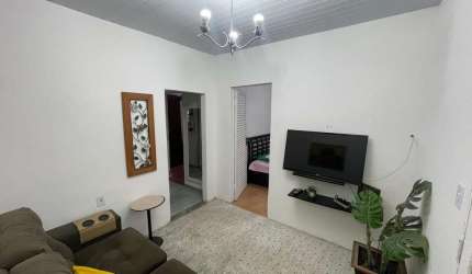 Casa para Locação em Itaboraí, Santo Expedito, 2 dormitórios, 1 banheiro, 1 vaga