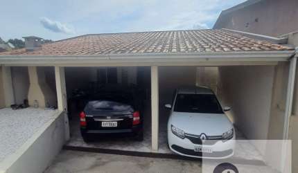 Casa a venda em Araucária