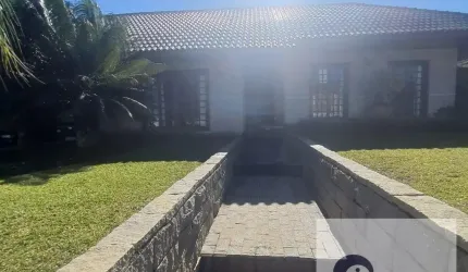 Compre casa em Araucária