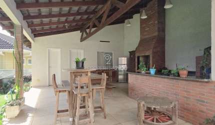 Casa com 3 quartos à venda na Rua João Eneas de Sá, São Lourenço, Curitiba por R$ 1.650.000