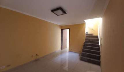 Sobrado com 3 quartos na Vila Capela