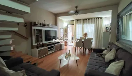 Casa de vila com varanda gourmet e ótimo acabamento - pronta pra morar!