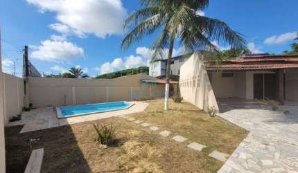 Casa com 3 quartos à venda na Pintor Newton Navarro, 1, Pitimbu, Natal por R$ 480.000