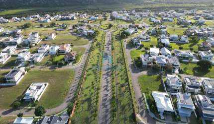 Terreno à venda na Rota Do Sol, 10, Ponta Negra, Natal por R$ 450.000