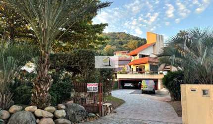 Residência Exclusiva de Alto Padrão em Frente ao Mar – Santo Antônio de Lisboa, Florianópolis