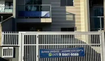 Sobrado à venda no bairro Boehmerwald - Joinville/SC