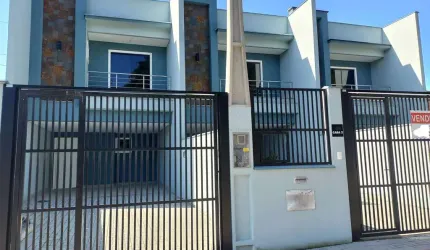 Sobrado à venda no bairro São Marcos - Joinville/SC