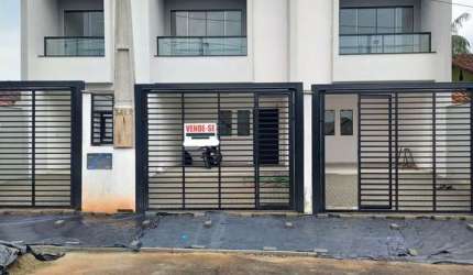 Sobrado à venda no bairro Costa e Silva - Joinville/SC