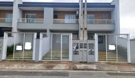 Sobrado à venda no bairro Floresta - Joinville/SC