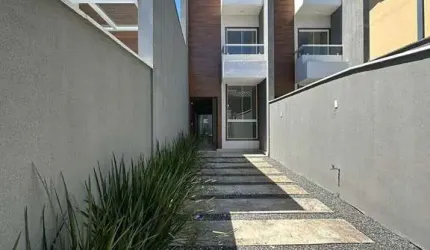 Sobrado à venda no bairro Floresta - Joinville/SC