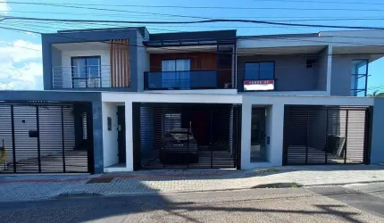 Sobrado à venda no bairro Saguaçu - Joinville/SC
