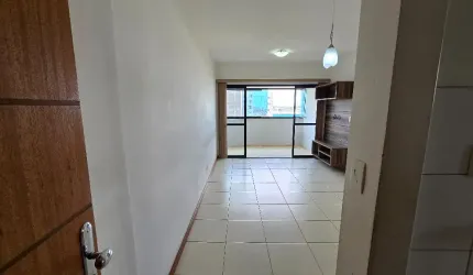 Imóvel para venda possui 76 metros quadrados com 3 quartos em Pitangueiras - Lauro de Freitas - BA