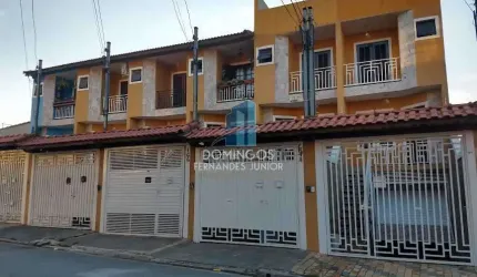Sobrado em Itaquera com 3 quartos 2 suítes , São Paulo