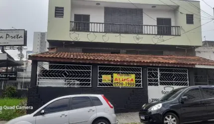 SALAO COM MORADIA