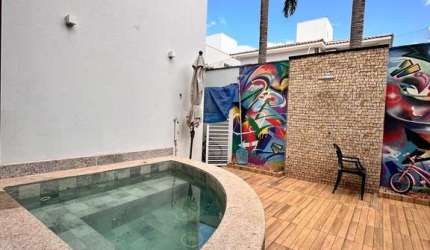Casa em condomínio fechado com 3 quartos à venda no Aclimação, Uberlândia  por R$ 1.690.000