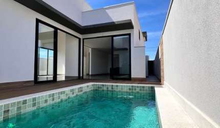 Casa em condomínio fechado com 3 quartos à venda em Laranjeiras, Uberlândia  por R$ 2.100.000