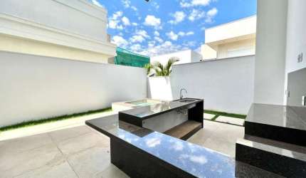 Casa em condomínio fechado com 3 quartos à venda no Nova Uberlândia, Uberlândia  por R$ 3.000.000