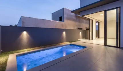 Casa em condomínio fechado com 4 quartos à venda em Laranjeiras, Uberlândia  por R$ 2.380.000