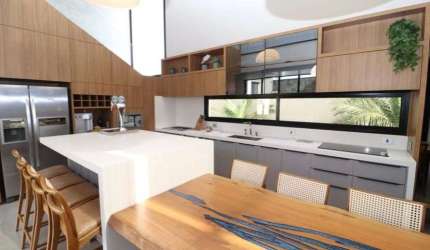 Casa em condomínio fechado com 3 quartos à venda em Varanda Sul, Uberlândia  por R$ 3.500.000