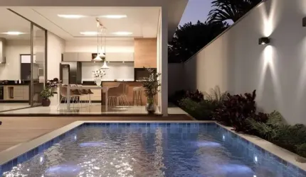 Casa em condomínio fechado com 3 quartos à venda no Novo Mundo, Uberlândia  por R$ 1.695.000