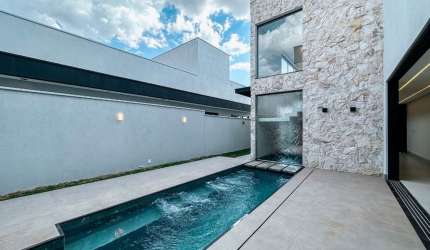 Casa em condomínio fechado com 4 quartos à venda no Jardim Sul, Uberlândia  por R$ 4.000.000