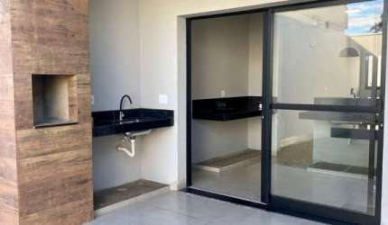 Casa com 3 quartos à venda no Bosque dos Buritis, Uberlândia  por R$ 525.000