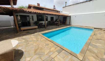 Casa com 3 quartos à venda no Morada da Colina, Uberlândia  por R$ 1.200.000