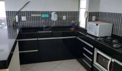 Casa com 3 quartos à venda no Jardim Botânico, Uberlândia  por R$ 660.000