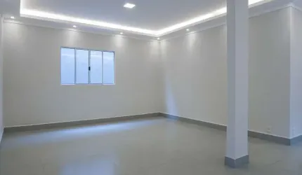 Casa com 3 quartos à venda no Santa Mônica, Uberlândia  por R$ 849.000