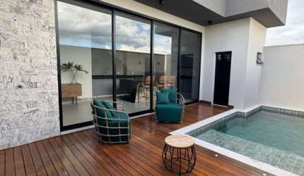 Casa em condomínio fechado com 3 quartos à venda em Laranjeiras, Uberlândia  por R$ 2.450.000