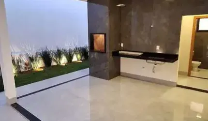 Casa com 3 quartos à venda no Jardim Botânico, Uberlândia  por R$ 890.000