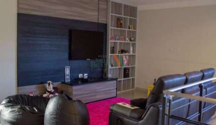 Casa à venda, 300 m² por R$ 2.200.000,00 - Terras de Sant Anna - Jacareí/SP