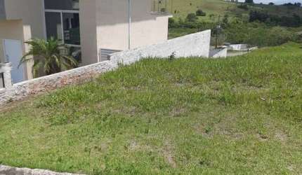 Terreno com Ótima Topografia -  Condomínio BellaVittà
