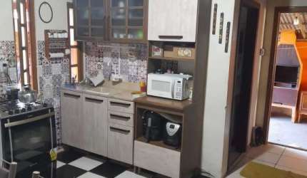 Ótima casa no Bolaxa, pertinho da ERS 734.