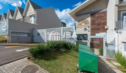 Belissimo Sobrado em Condominio com armários planejados