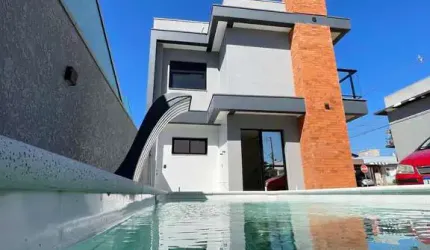Lindo Sobrado ! Alto Padrão