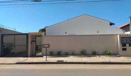 Casa condomínio a venda no bairro Jardim Itaiaia
