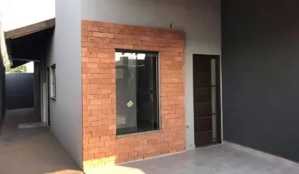 Casa com 2 Quartos + 1 Suíte no Bairro Bom Retiro