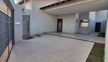 Casa com 1 Suíte, 2 Quartos e Design Moderno no Bairro Água Limpa Park