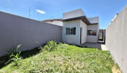 Casa com 1 Quarto, Suíte, Garagem e Quintal