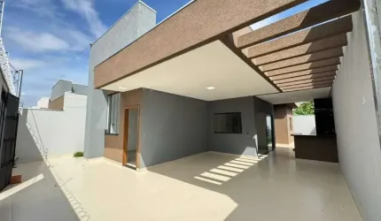 Casa Térrea no Rita Vieira com suíte e gourmet.