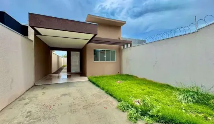 Casa Próximo a Av. Gury Marques
